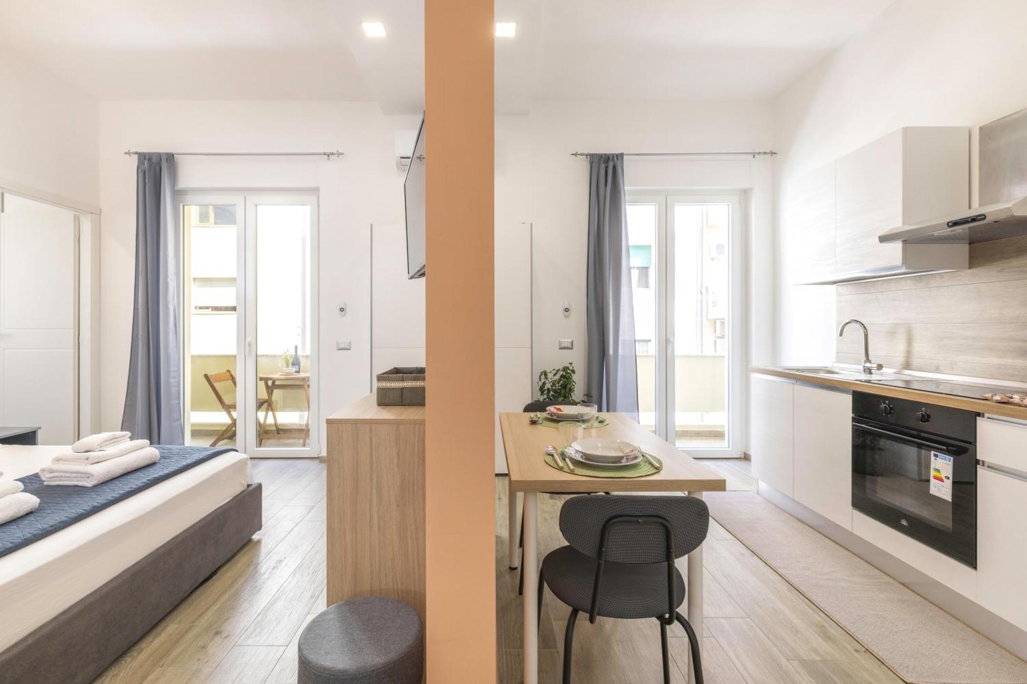 Quarzo. Modern Rooms Cagliari Exterior photo